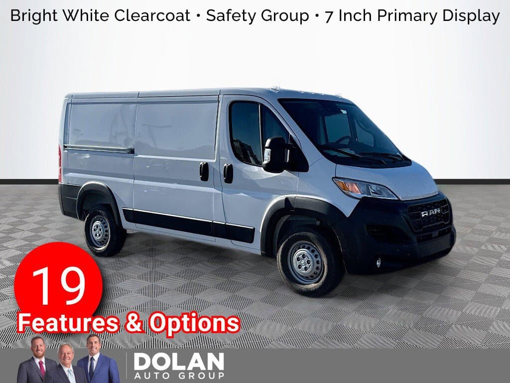 Foto de 2025 RAM ProMaster 1500 Low Roof