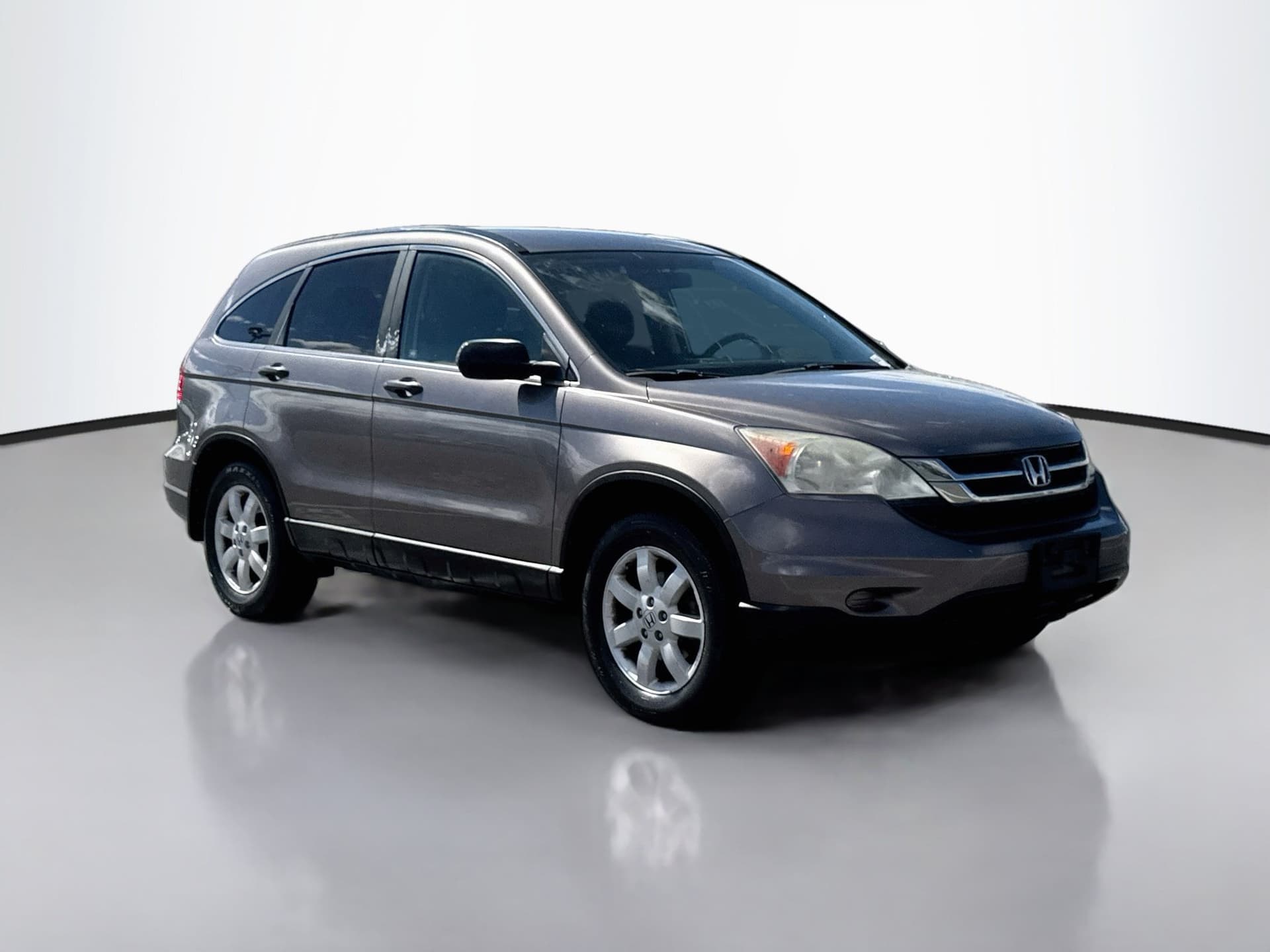 2011 Honda CR-V SE — photo 1 of 15