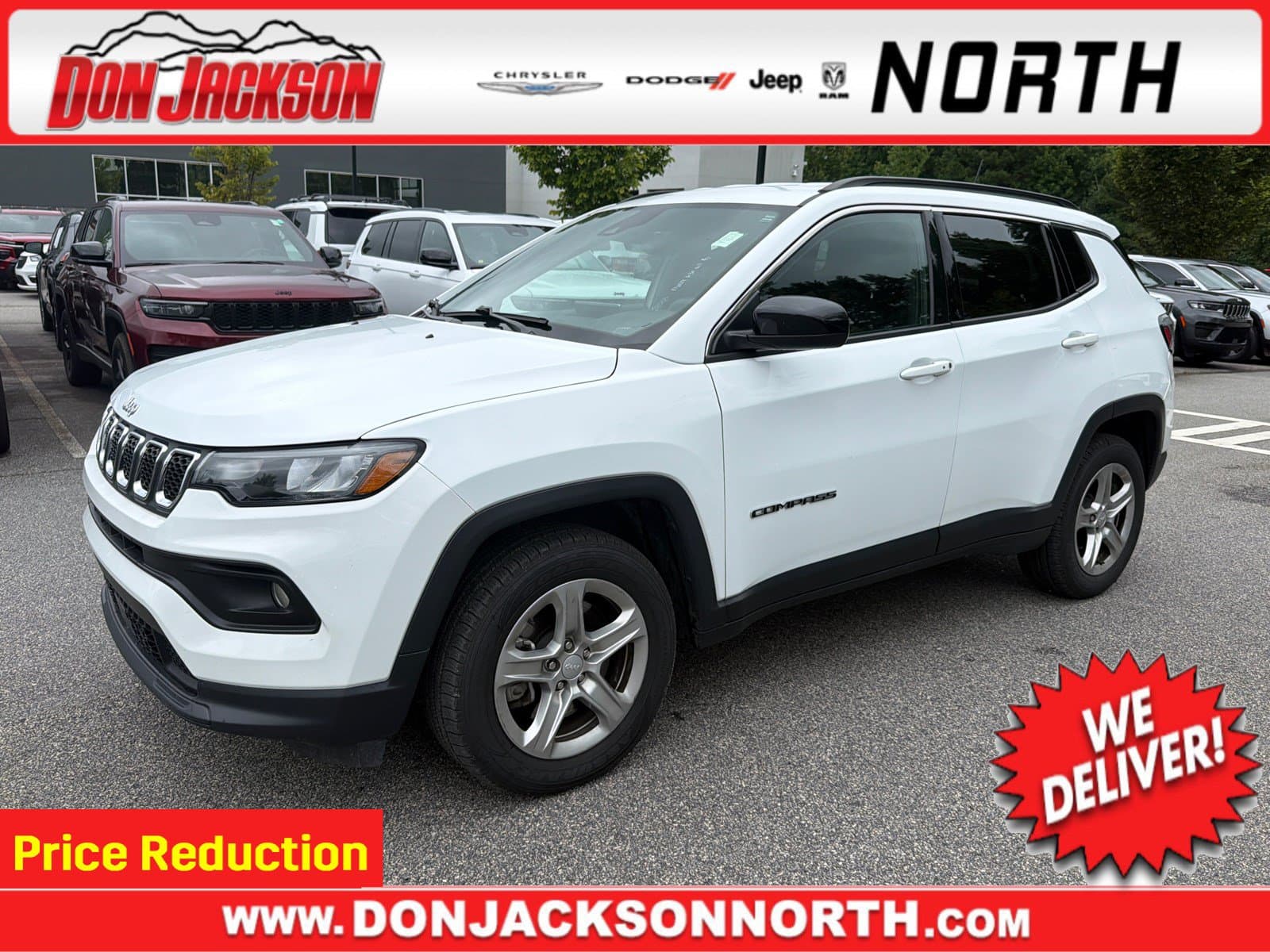 2024 Jeep Compass Latitude — photo 1 of 33