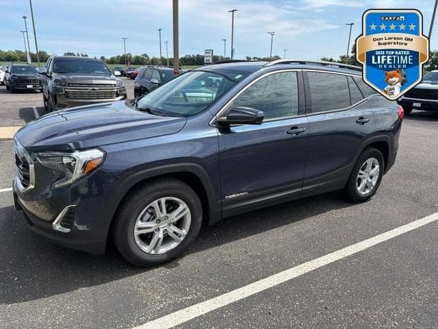 2019 GMC Terrain SLE — photo 1 of 9