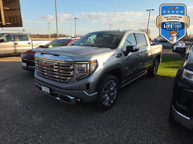 2023 GMC Sierra 1500 Denali — photo 1 of 8