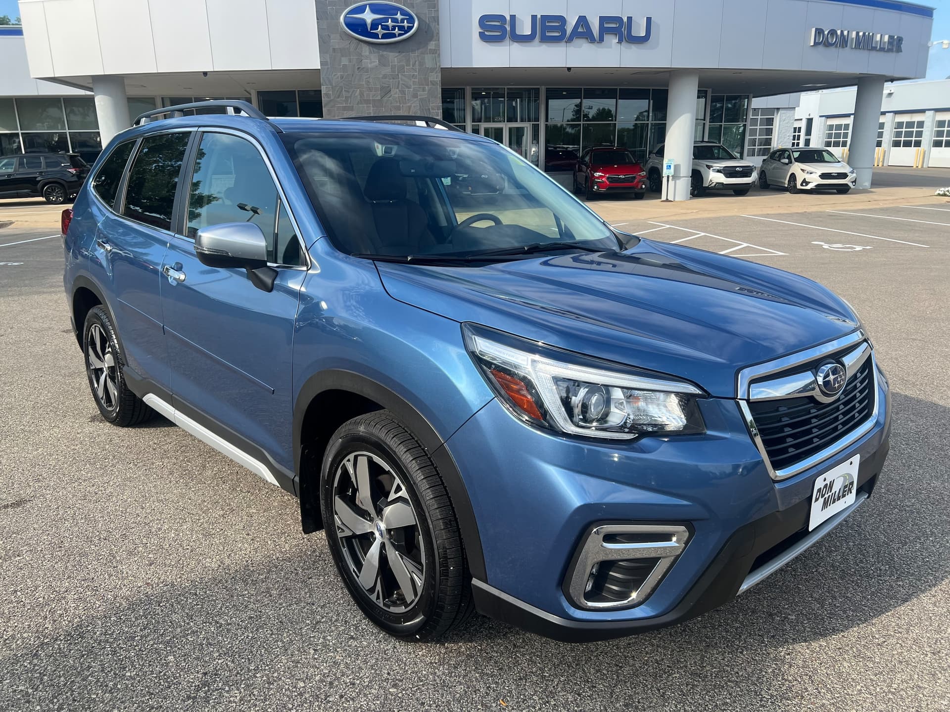2019 Subaru Forester Touring — photo 1 of 24