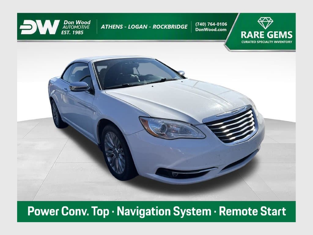 2013 Chrysler 200 Limited — photo 1 of 14