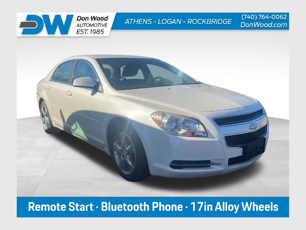2011 Chevrolet Malibu LT w/1LT — photo 1 of 4