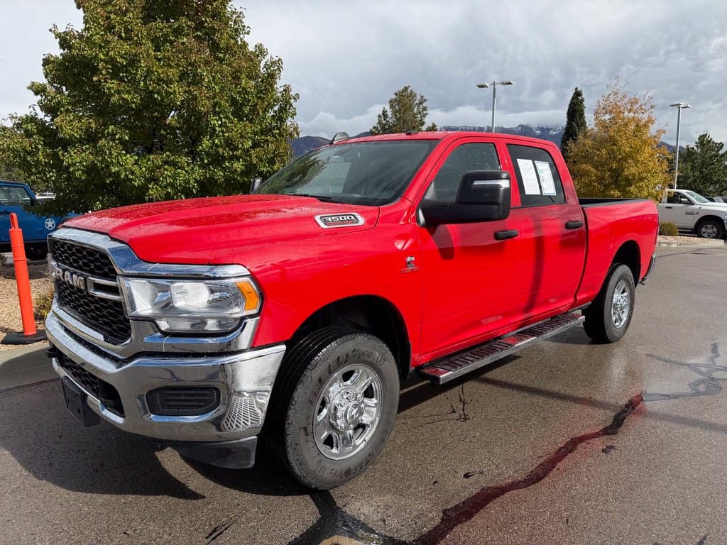 2024 RAM 3500 Tradesman — photo 1 of 14