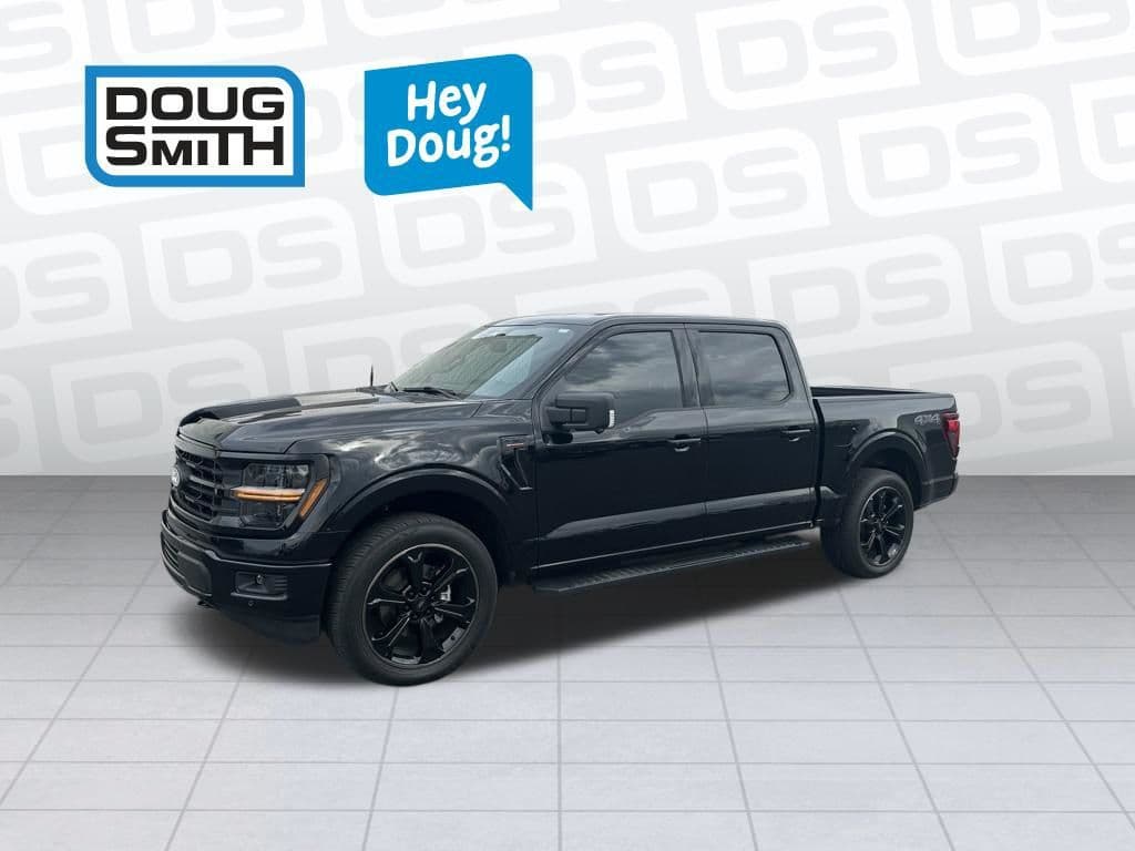 2025 Ford F-150 XLT — photo 1 of 21