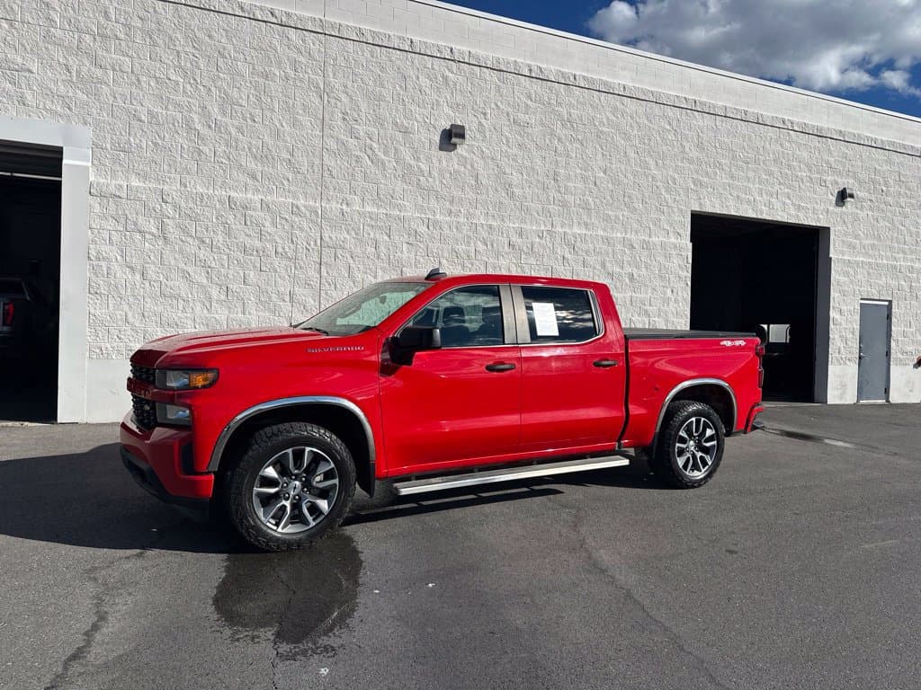 2022 Chevrolet Silverado 1500 LTD Custom — photo 1 of 21