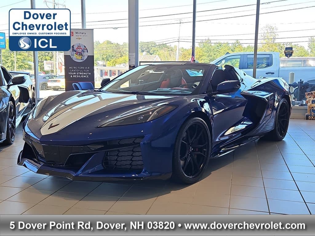 2027 Chevrolet Corvette 3LT — photo 1 of 31