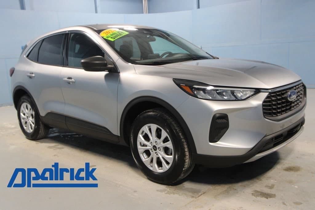 2024 Ford Escape Active — photo 1 of 36