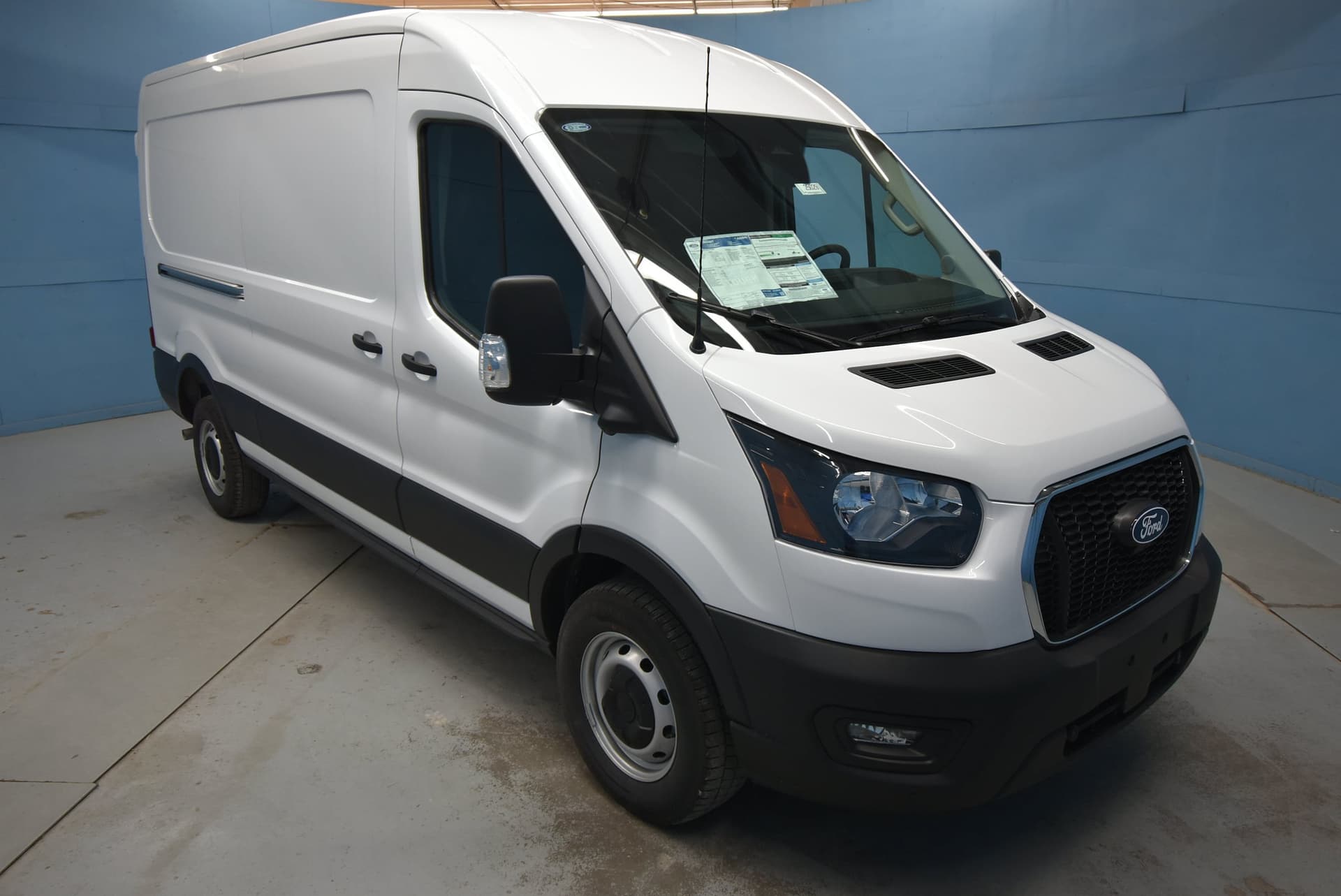 2027 Ford Transit Cargo Van Base — photo 1 of 44