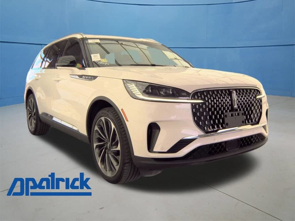 2025 Lincoln Aviator Reserve — photo 1 of 13