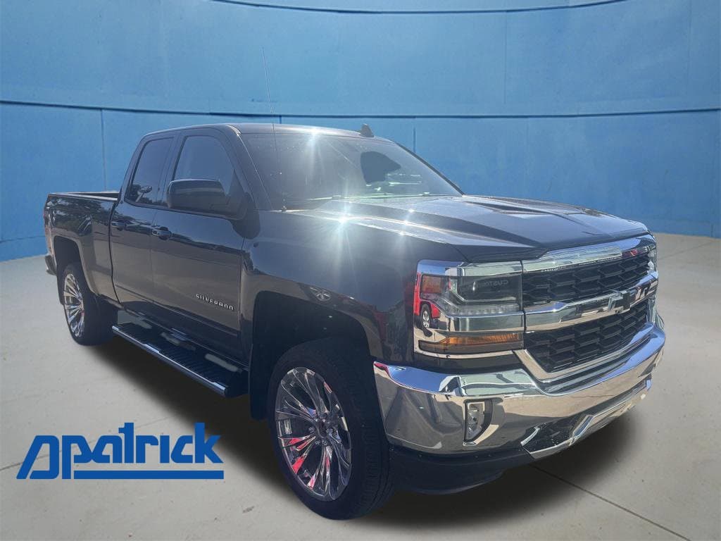 2018 Chevrolet Silverado 1500 LT — photo 1 of 16