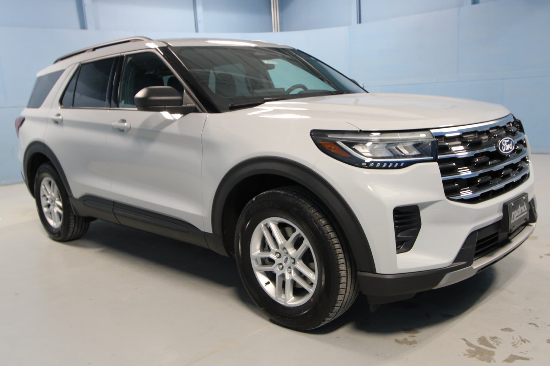 2027 Ford Explorer Active w/200A Pkg — photo 1 of 40