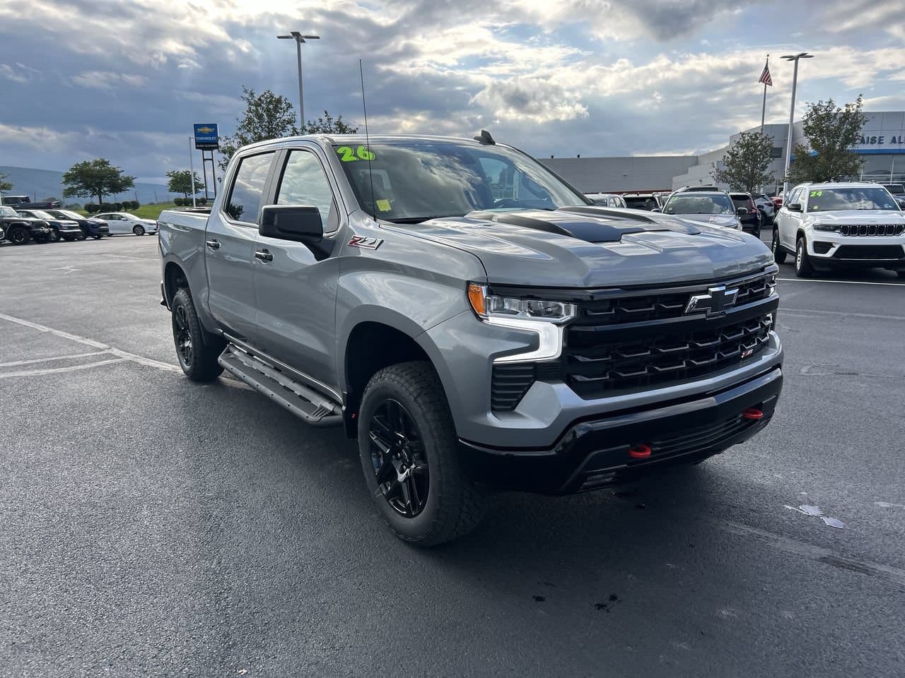 2026 Chevrolet Silverado 1500 LT Trail Boss — photo 1 of 29