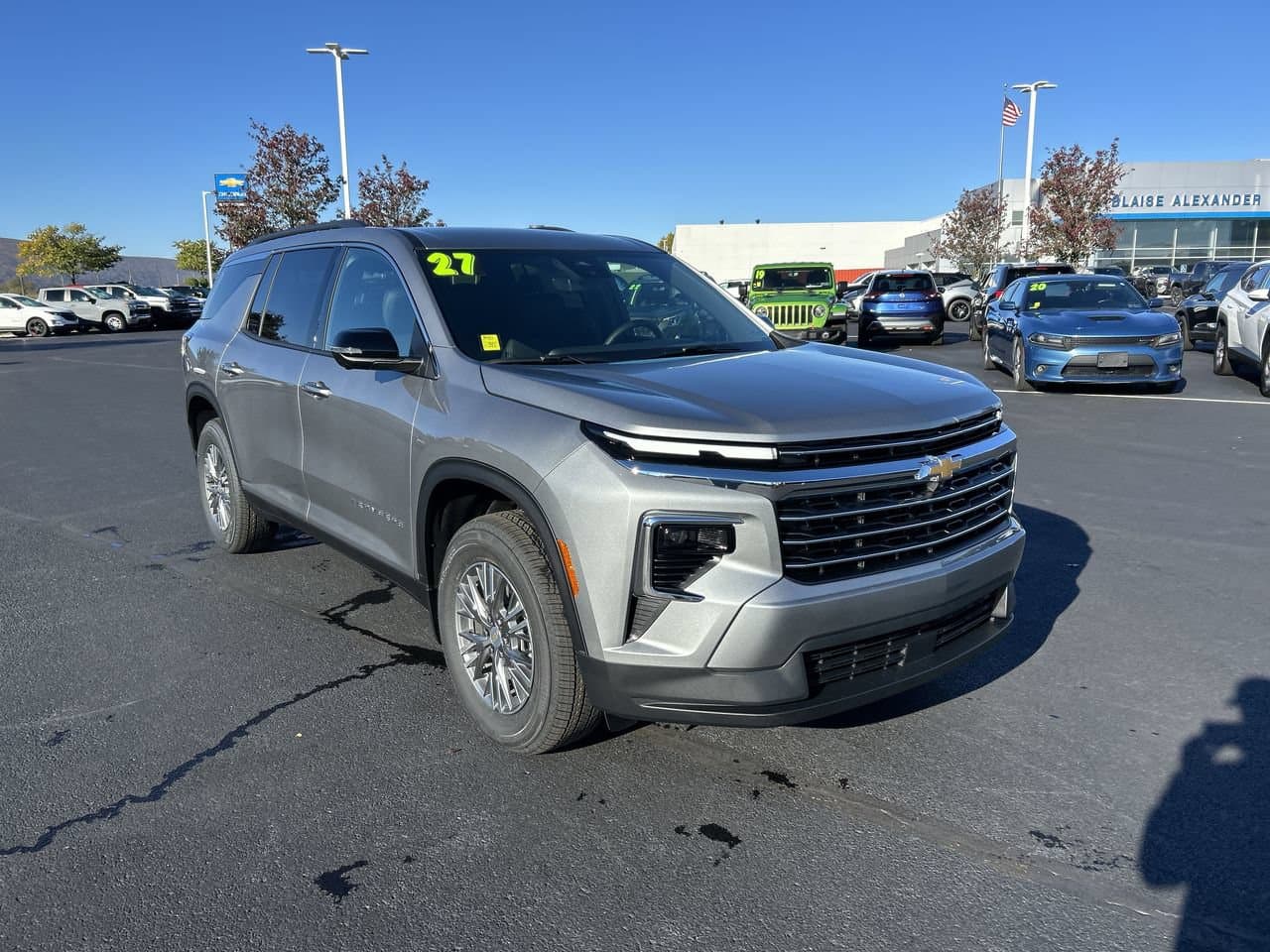 2027 Chevrolet Traverse AWD LT — photo 1 of 29
