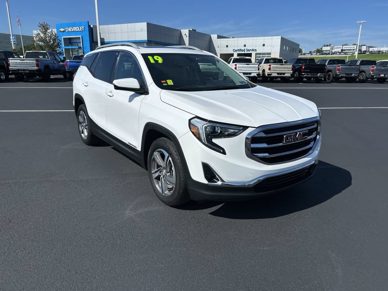 2019 GMC Terrain SLT — photo 1 of 30