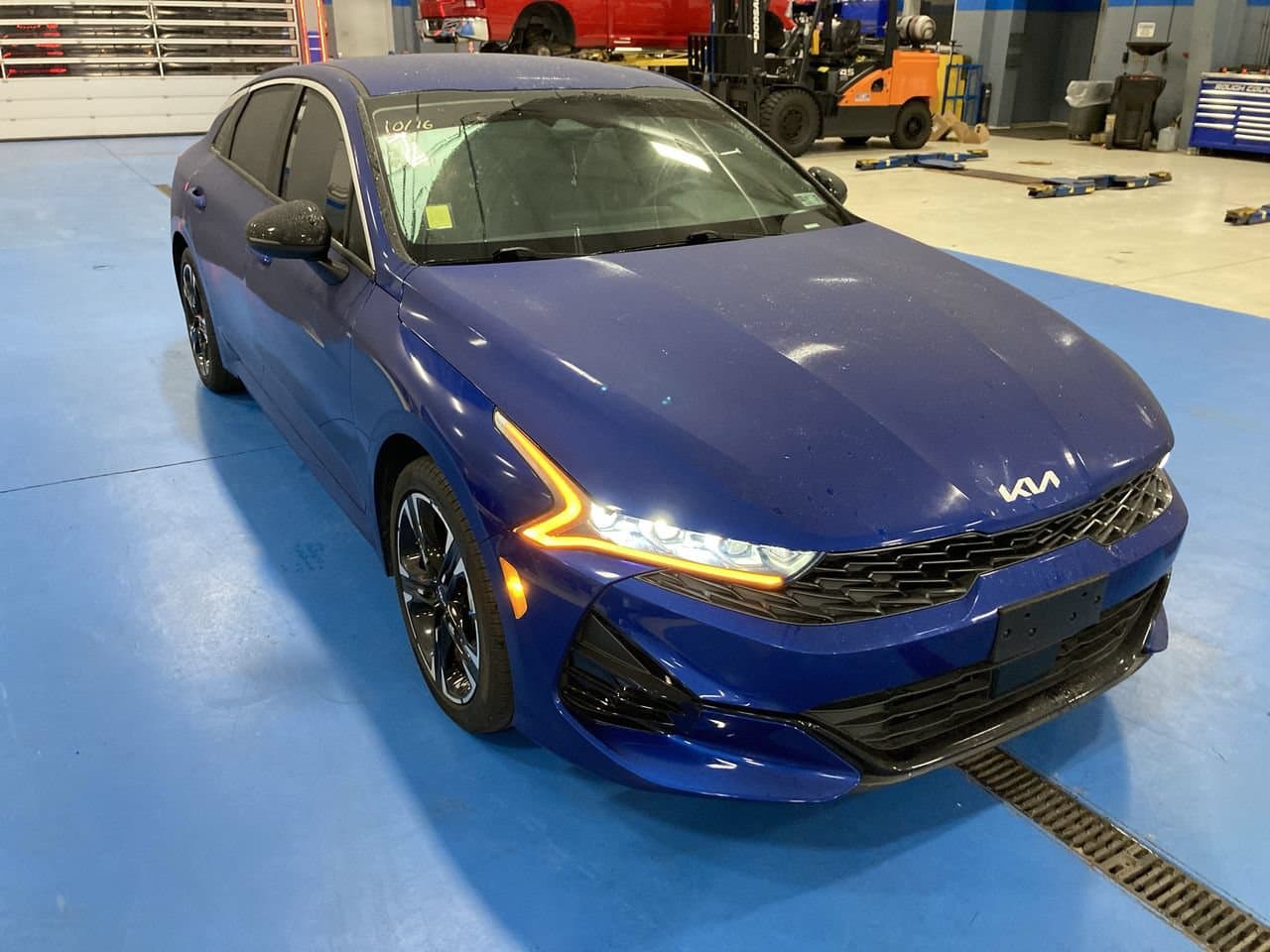 2024 Kia K5 GT-Line — photo 1 of 14