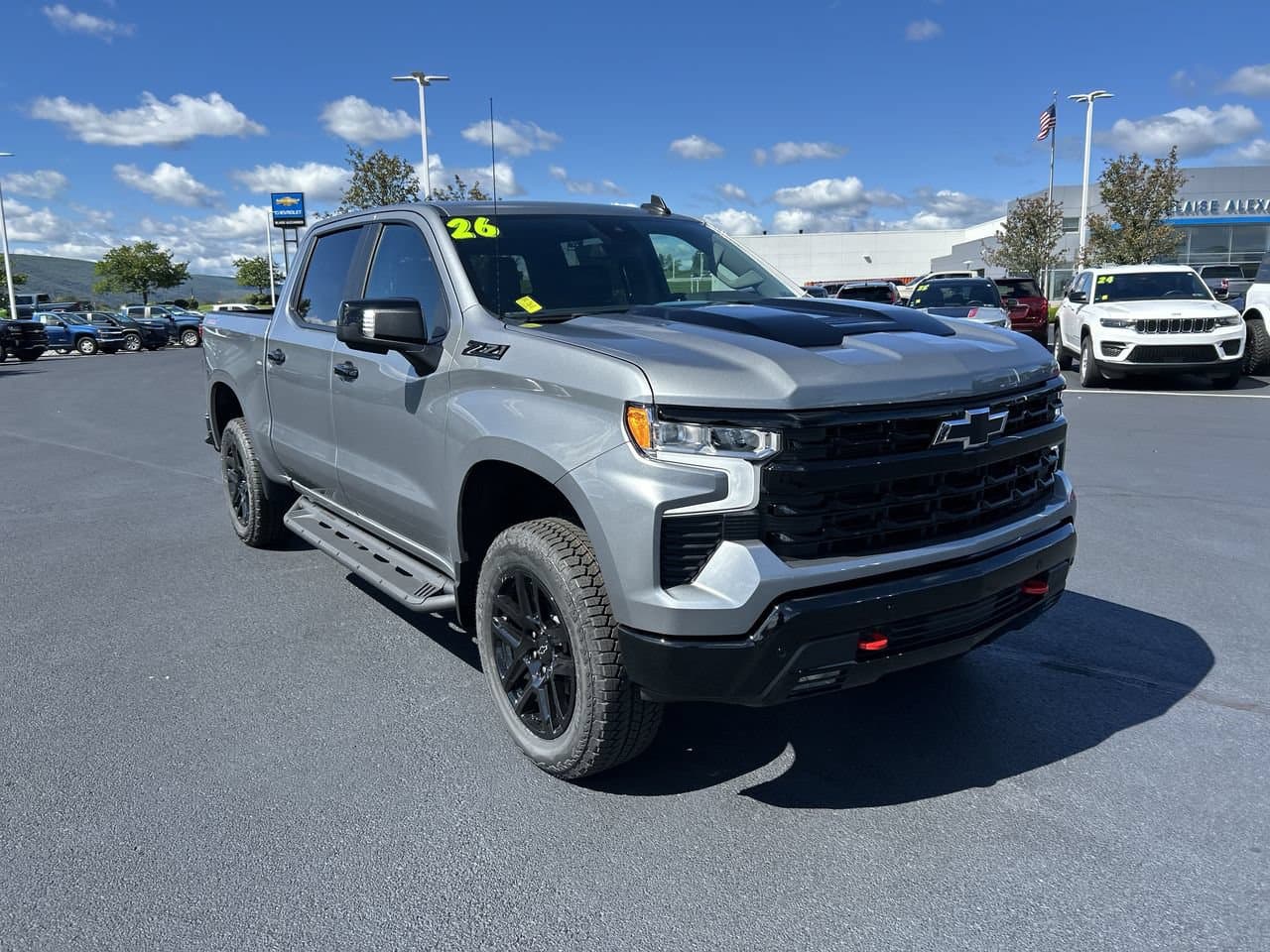 2026 Chevrolet Silverado 1500 LT Trail Boss — photo 1 of 30