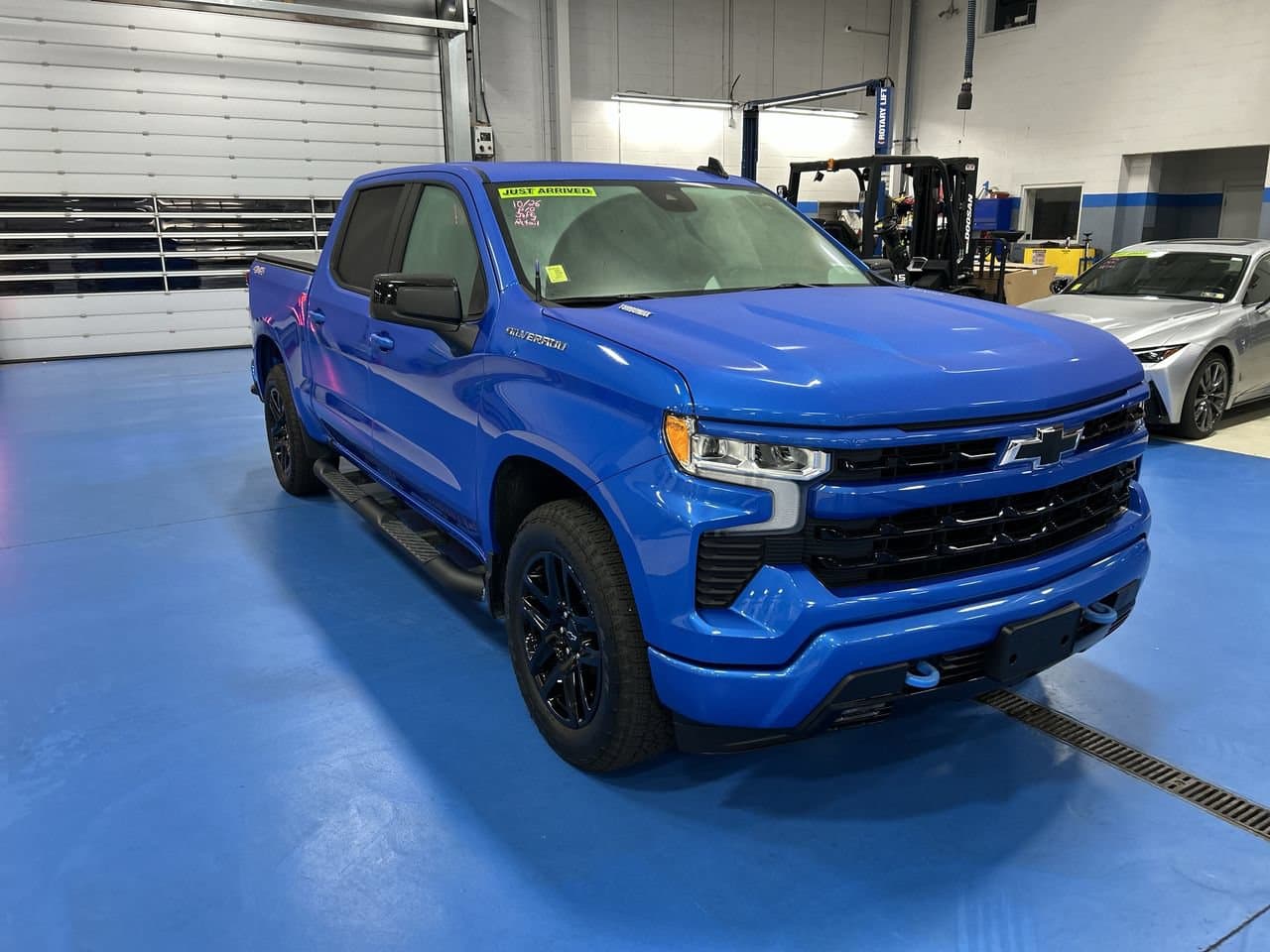 2026 Chevrolet Silverado 1500 RST — photo 1 of 14