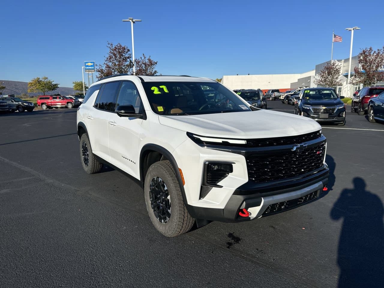 2027 Chevrolet Traverse AWD Z71 — photo 1 of 30