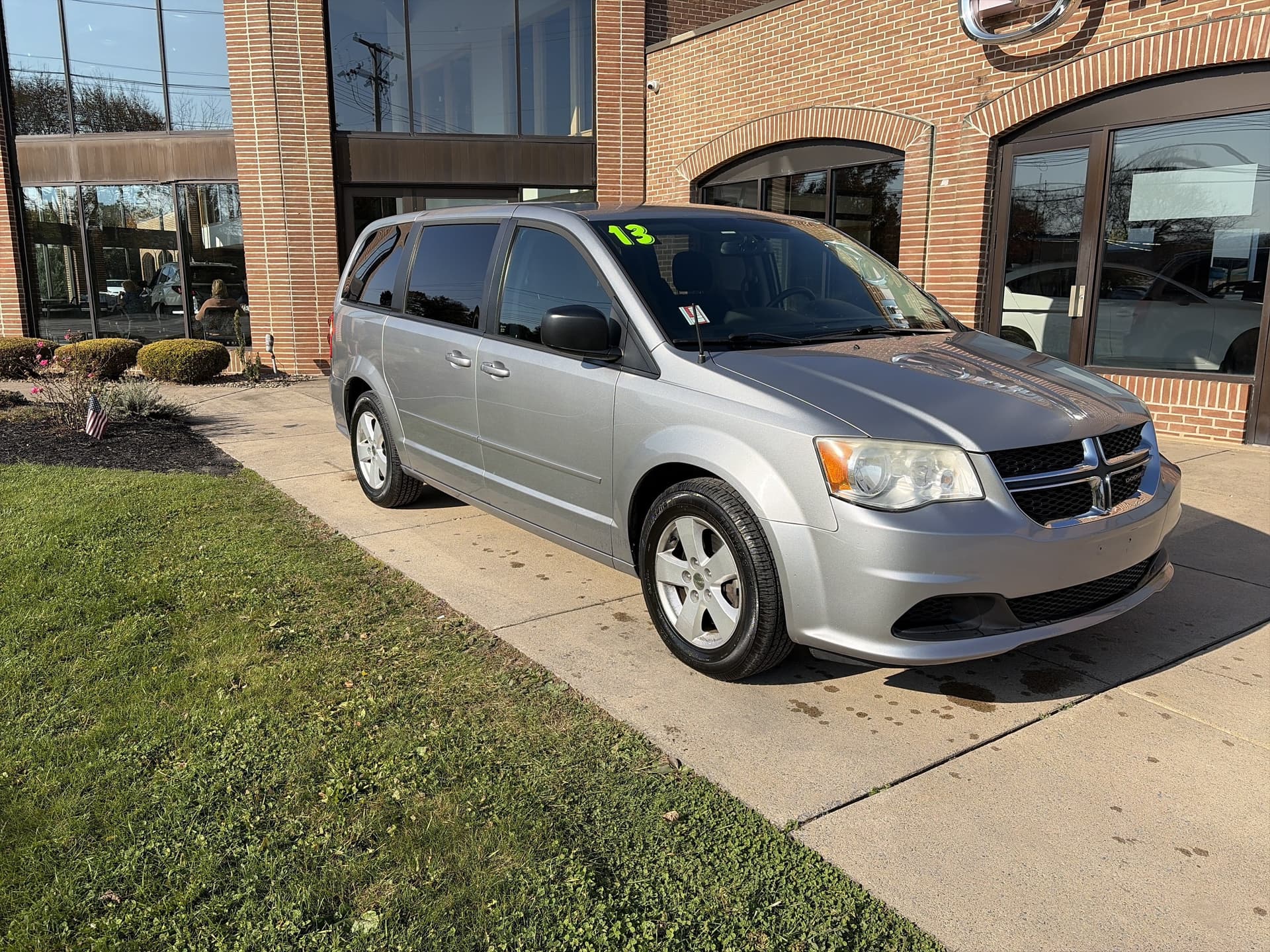 2013 Dodge Grand Caravan SE — photo 1 of 15