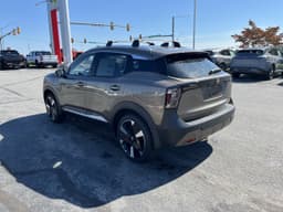 Extra Photo