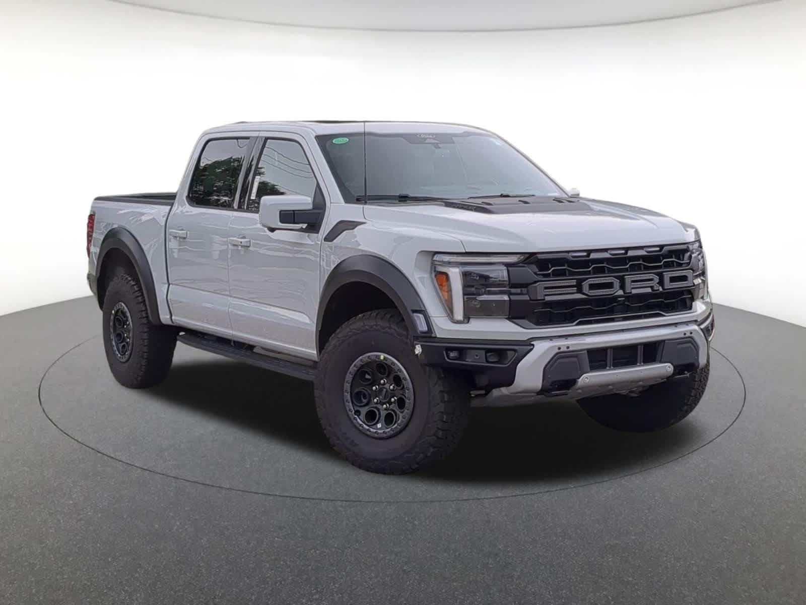 2026 Ford F-150 Raptor — photo 1 of 26