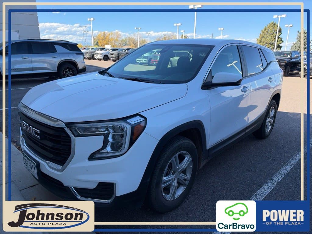 2024 GMC Terrain SLE — photo 1 of 4