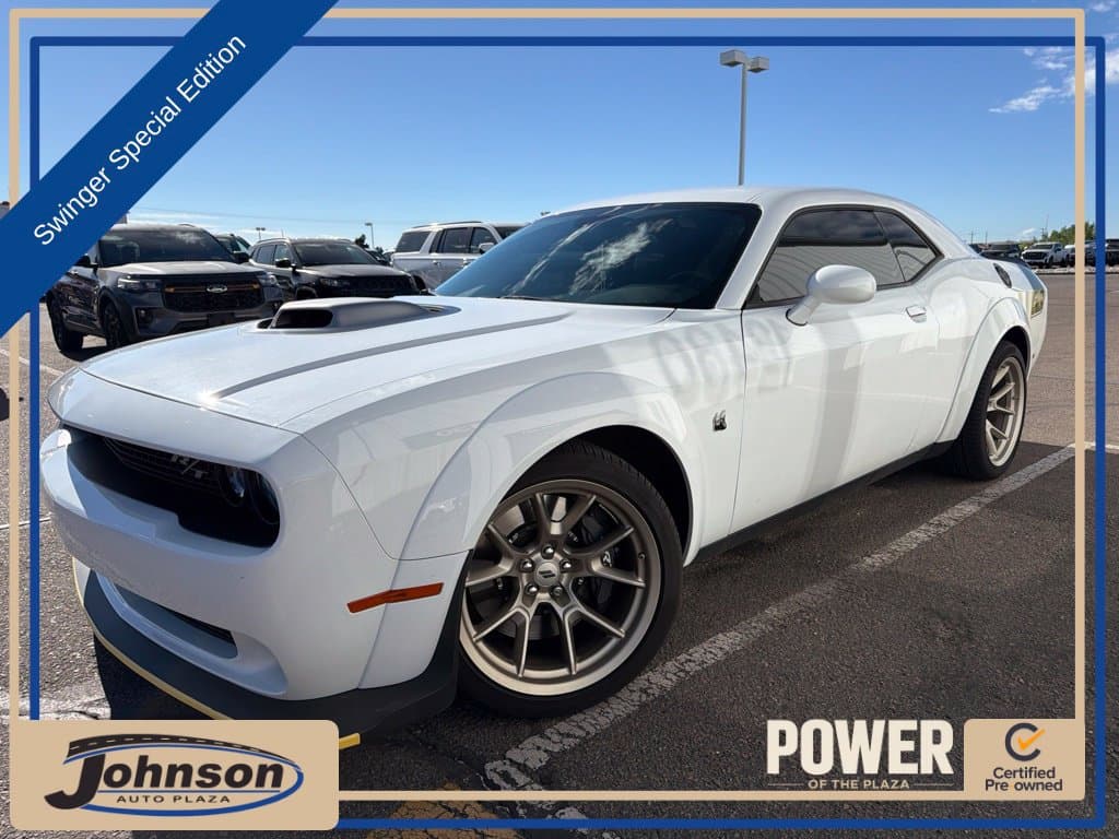 2023 Dodge Challenger R/T Scat Pack — photo 1 of 7