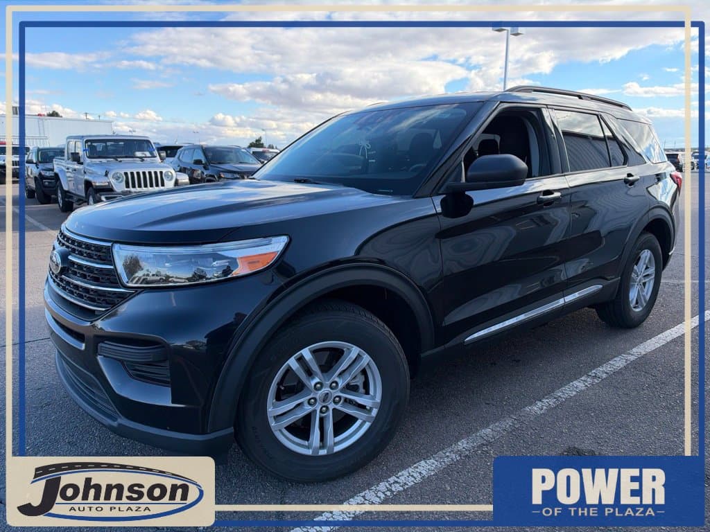 2021 Ford Explorer XLT — photo 1 of 3