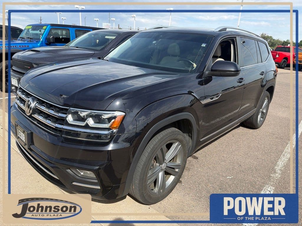 2019 Volkswagen Atlas 3.6L V6 SE w/Technology R-Line — photo 1 of 3