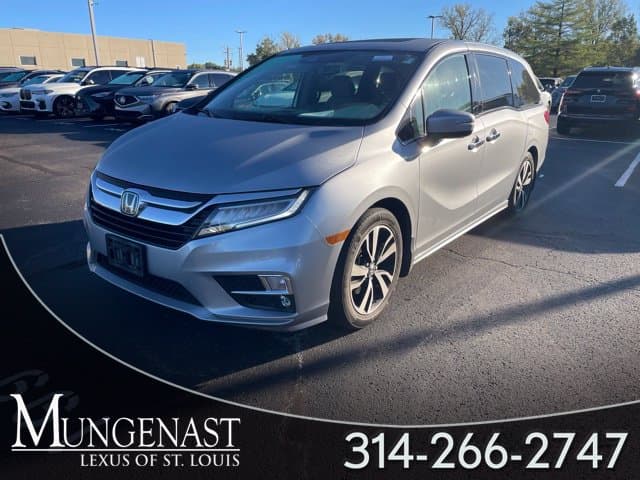 2020 Honda Odyssey Elite — photo 1 of 11