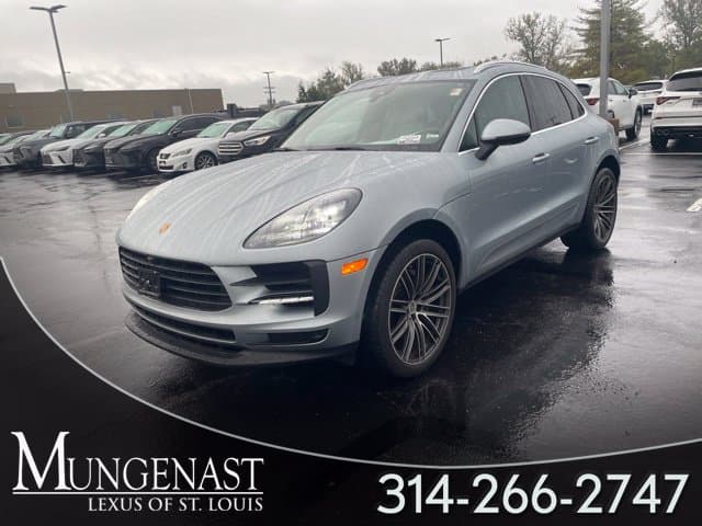2020 Porsche Macan S — photo 1 of 11