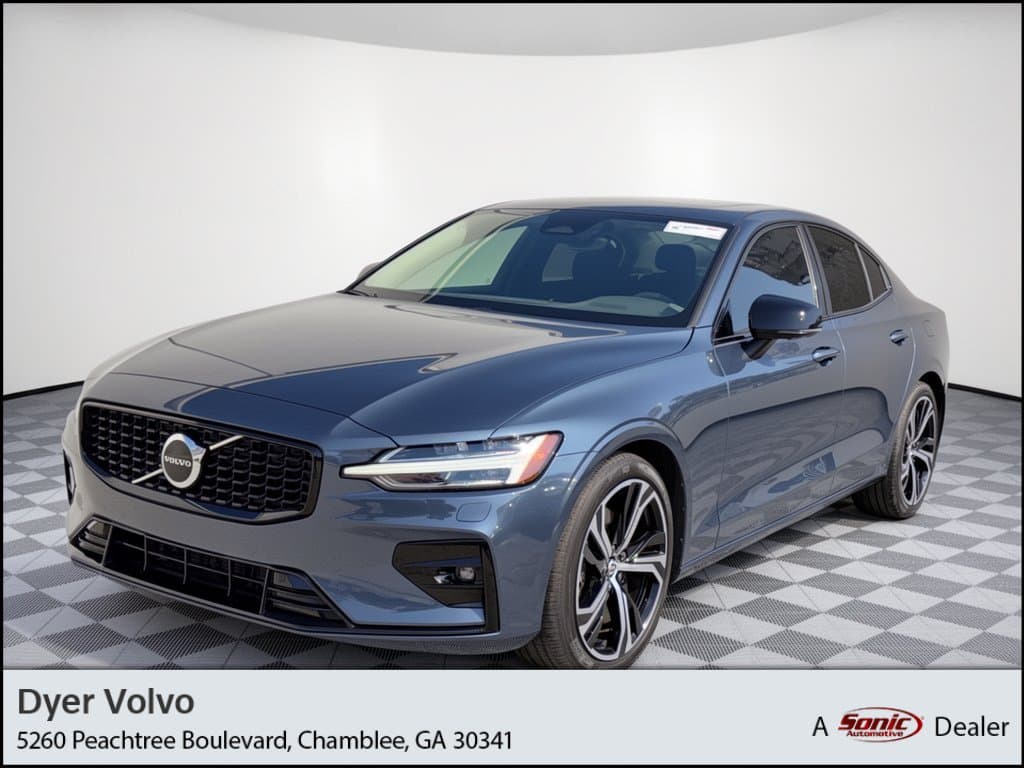 2024 Volvo S60 Plus Dark Theme — photo 1 of 31