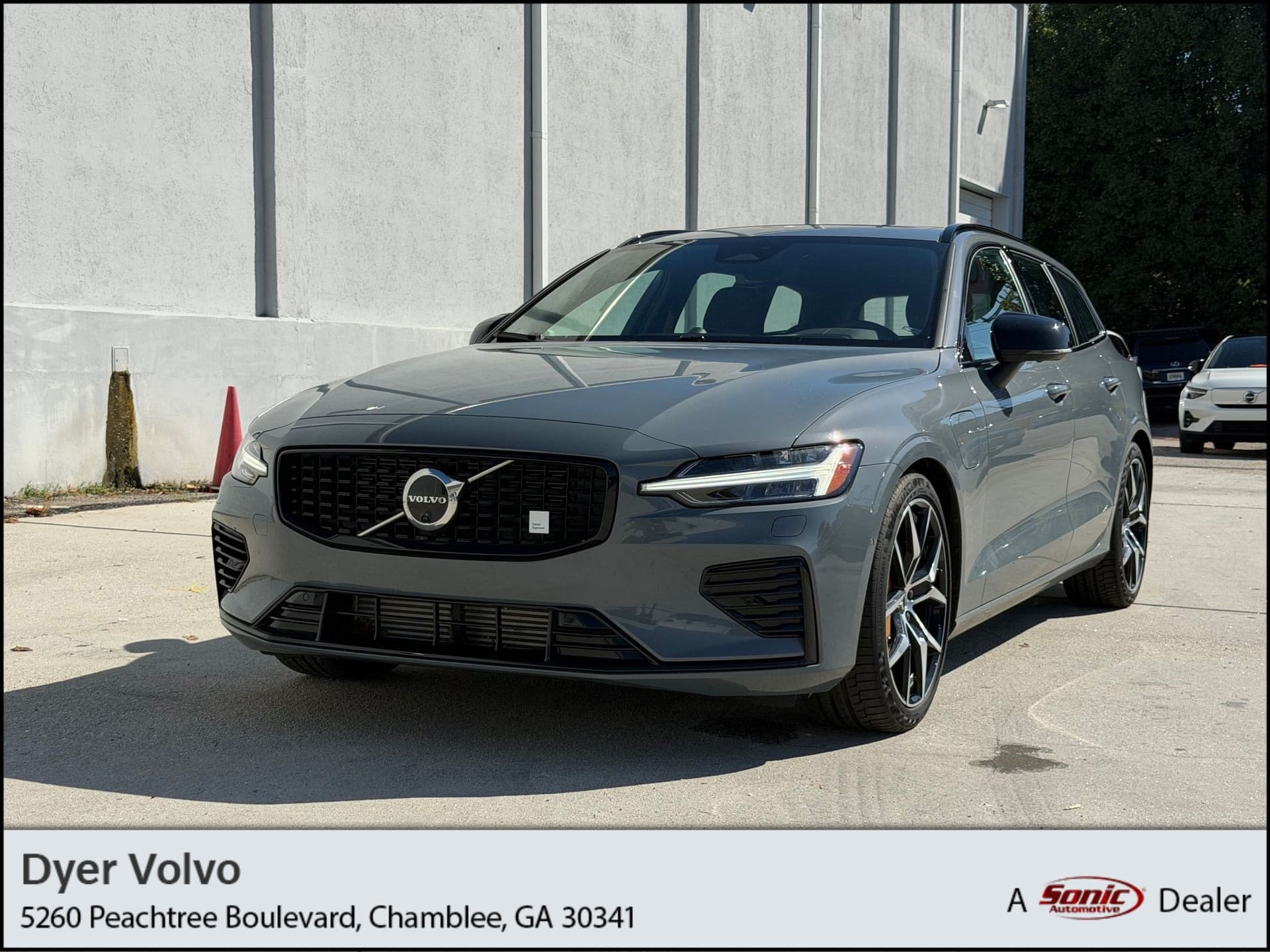 2024 Volvo V60 Recharge Plug-In Hybrid Polestar Engineered — photo 1 of 31