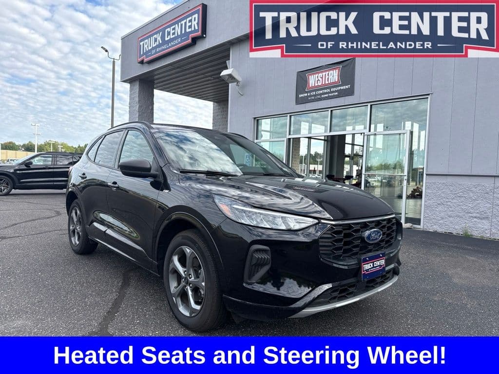 2023 Ford Escape ST-Line — photo 1 of 31