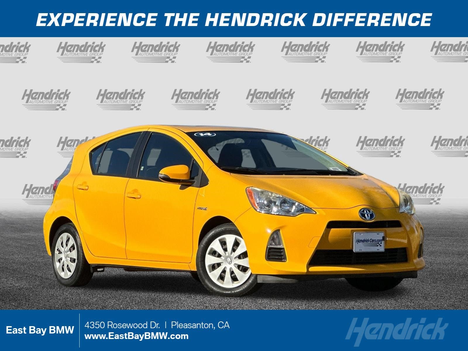 2014 Toyota Prius c Three — photo 1 of 39