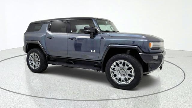 2026 GMC HUMMER EV SUV 3X — photo 1 of 90