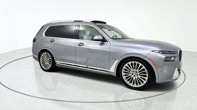2024 BMW X7 Base — photo 1 of 88