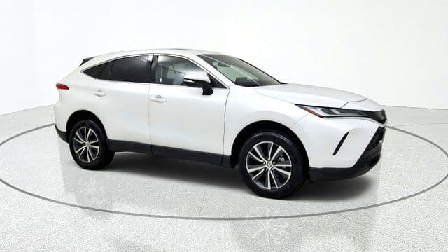 2023 Toyota Venza Base — photo 1 of 79