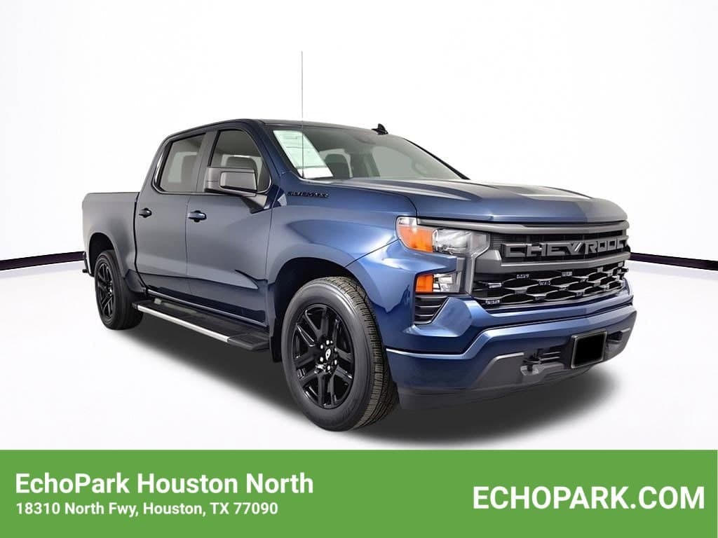 2023 Chevrolet Silverado 1500 Custom — photo 1 of 32