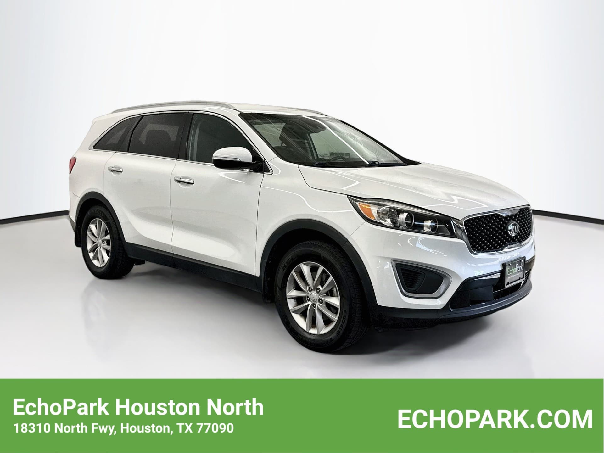 2017 Kia Sorento Base — photo 1 of 30