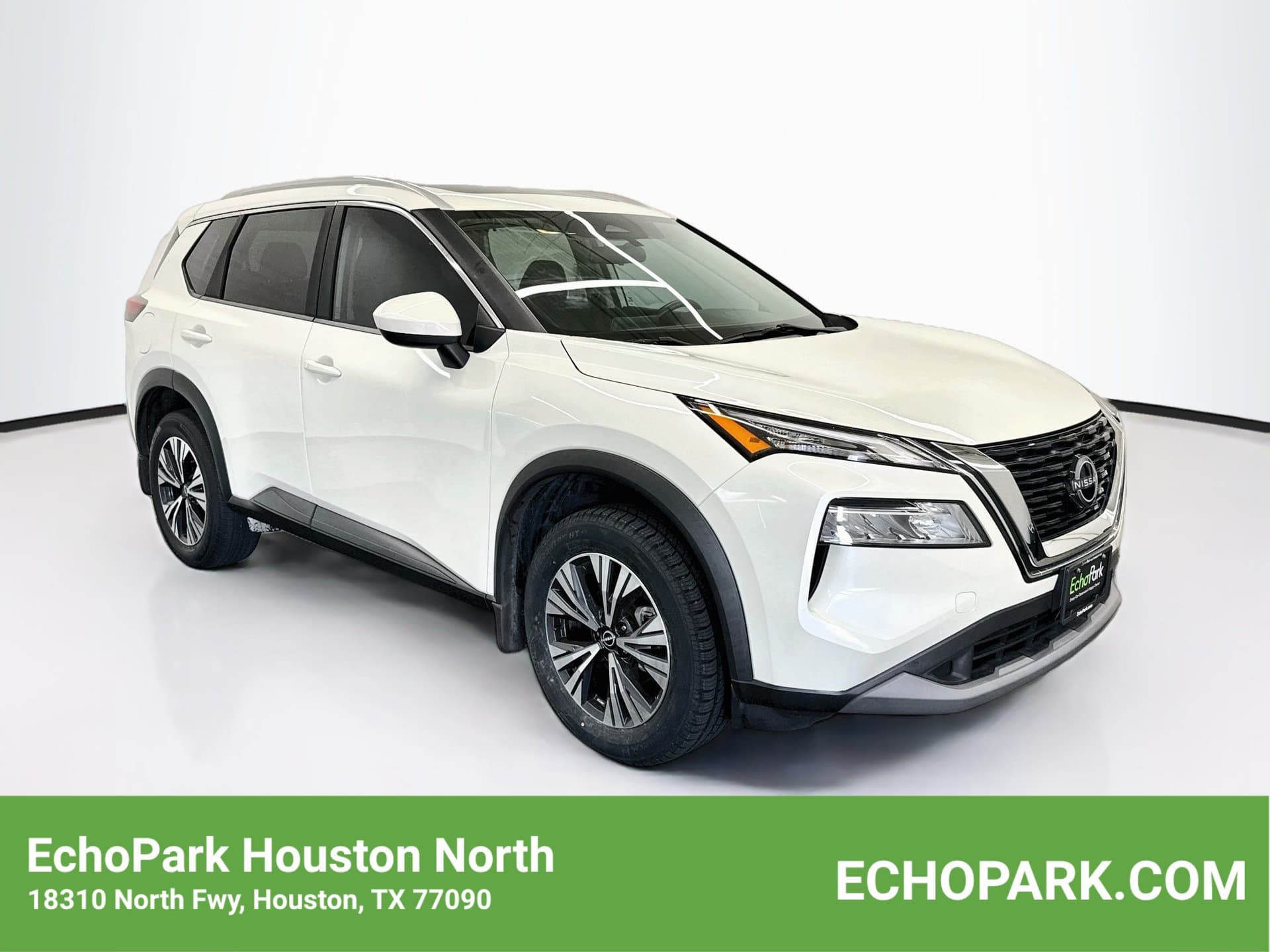 2023 Nissan Rogue SV — photo 1 of 30