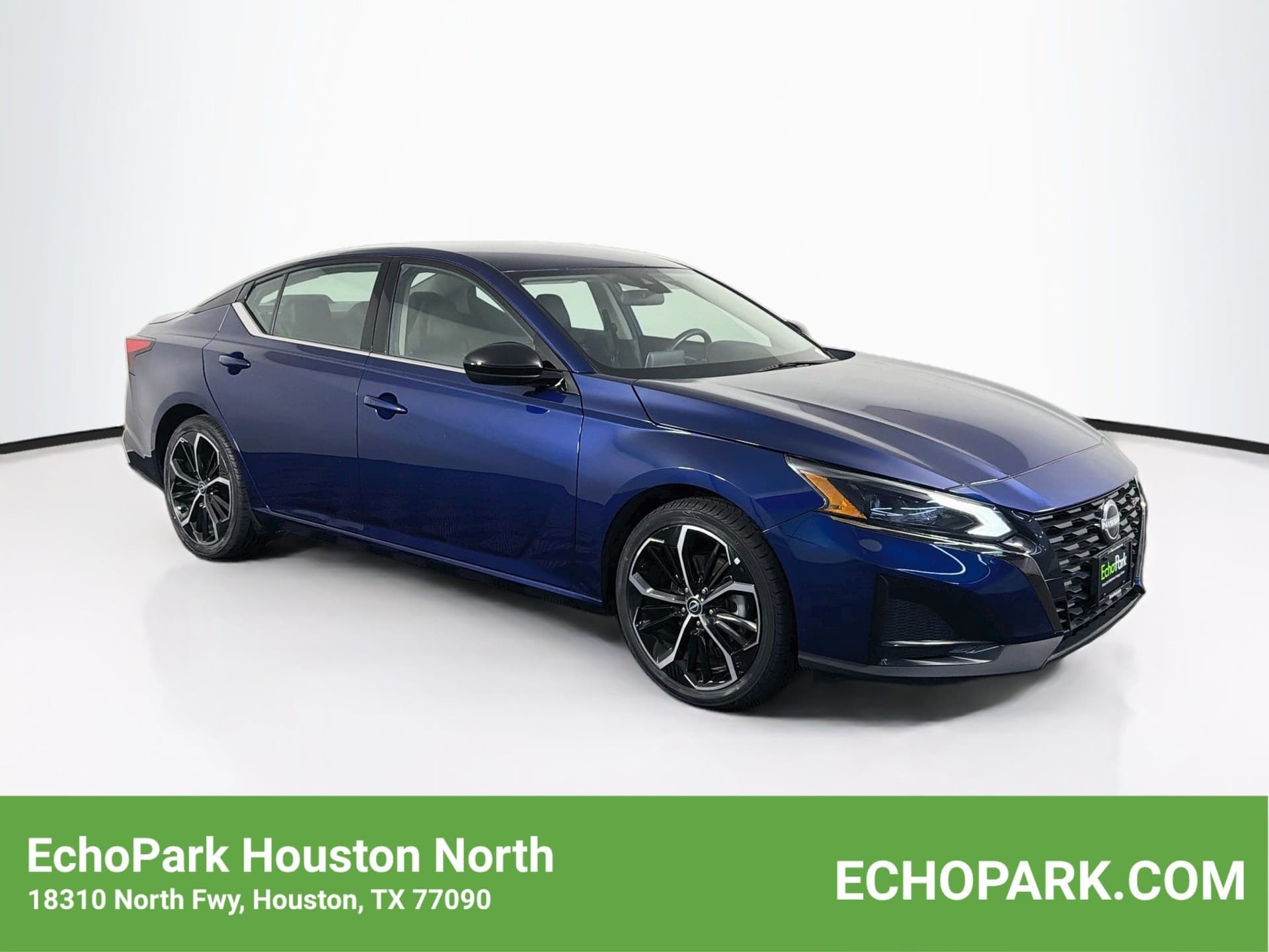 2024 Nissan Altima 2.5 SR — photo 1 of 29