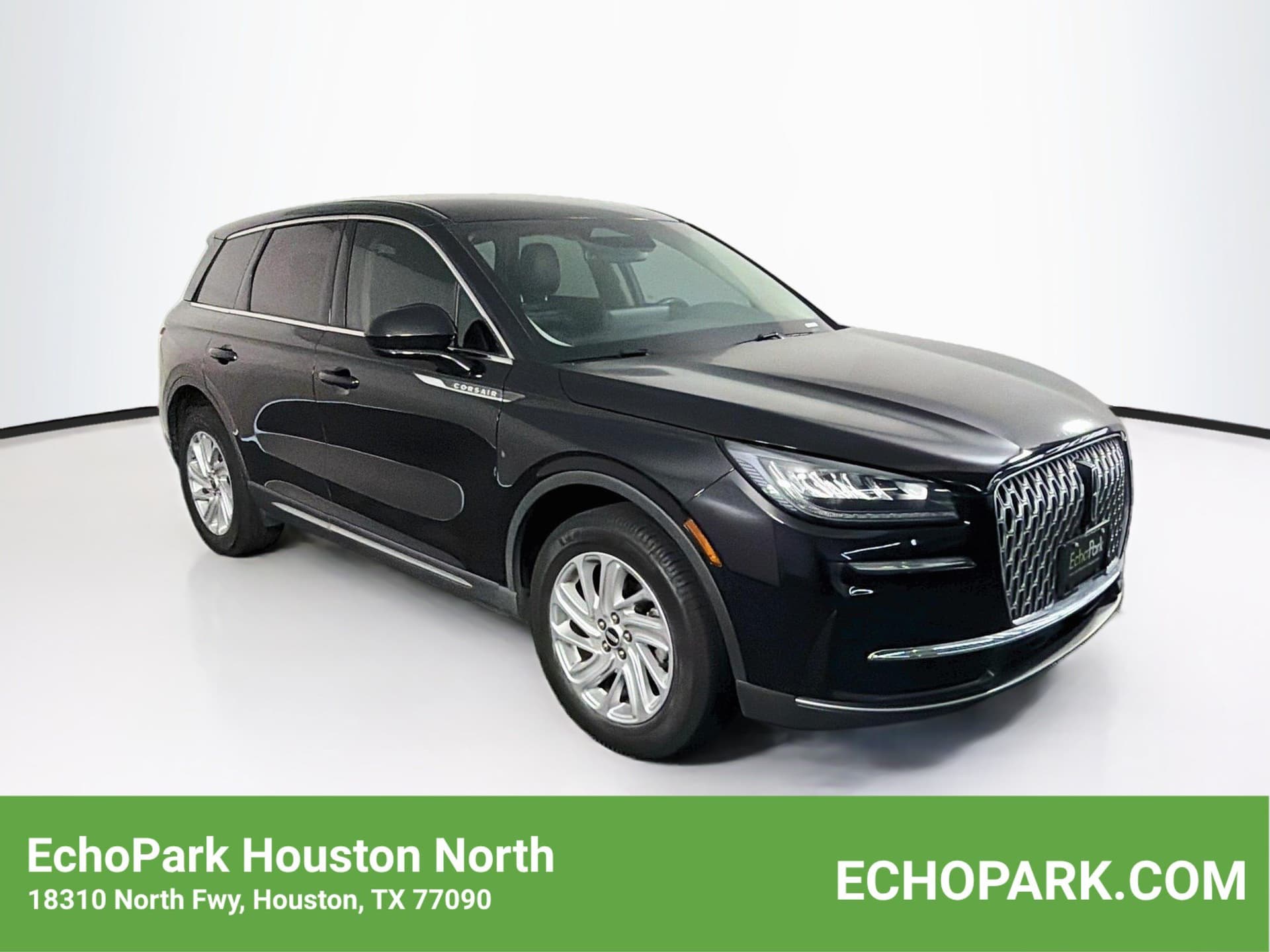 2023 Lincoln Corsair Standard — photo 1 of 31