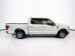 Extra Photo