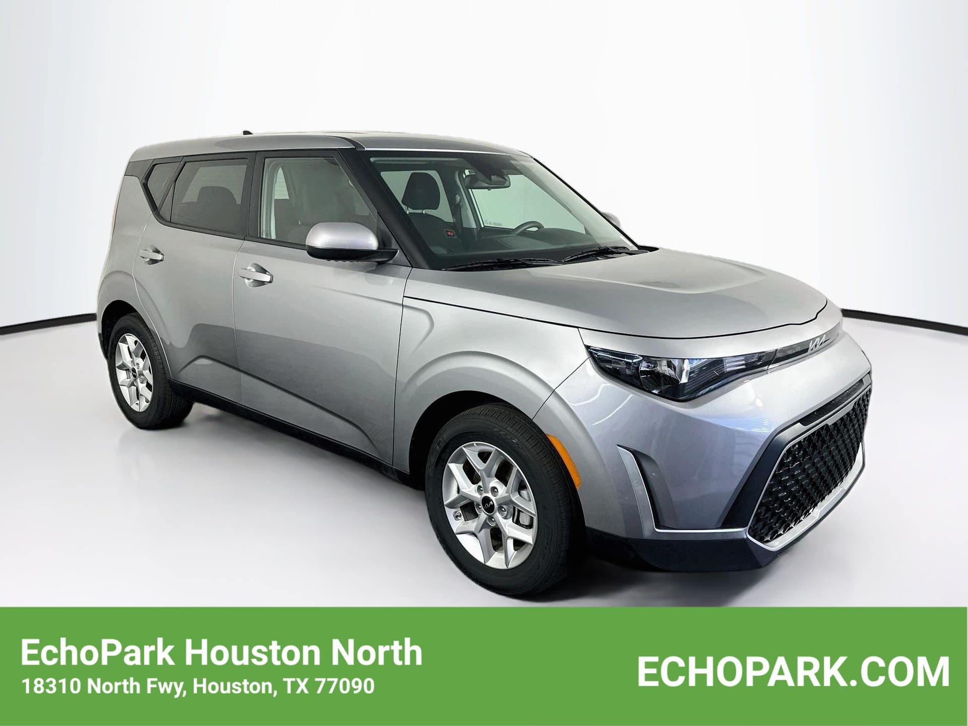 2025 Kia Soul LX — photo 1 of 28