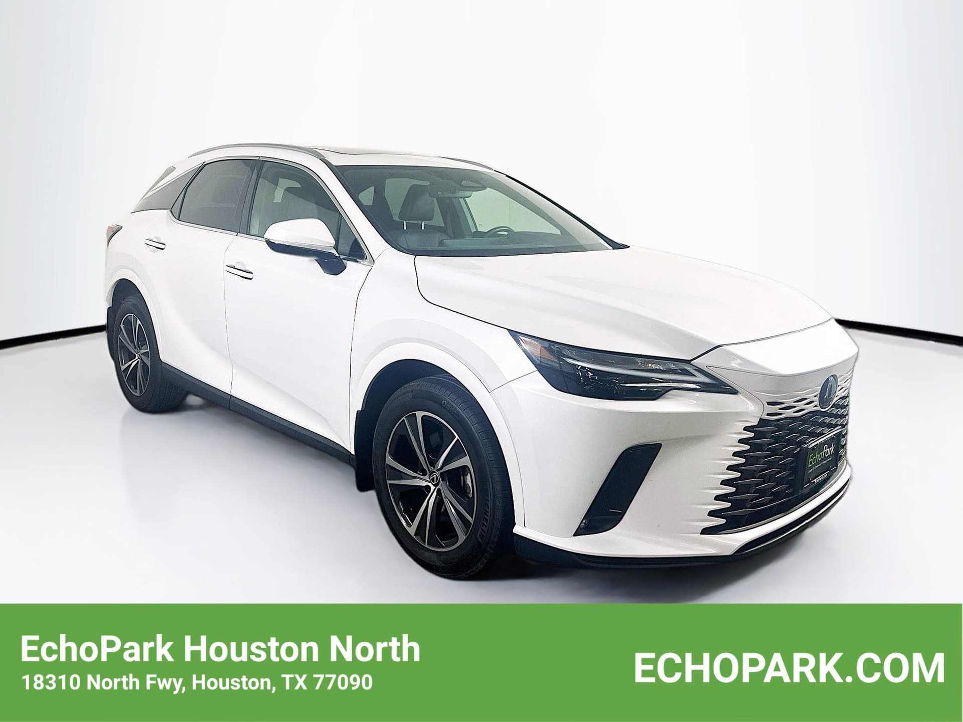 2024 Lexus RX 350 Premium — photo 1 of 32