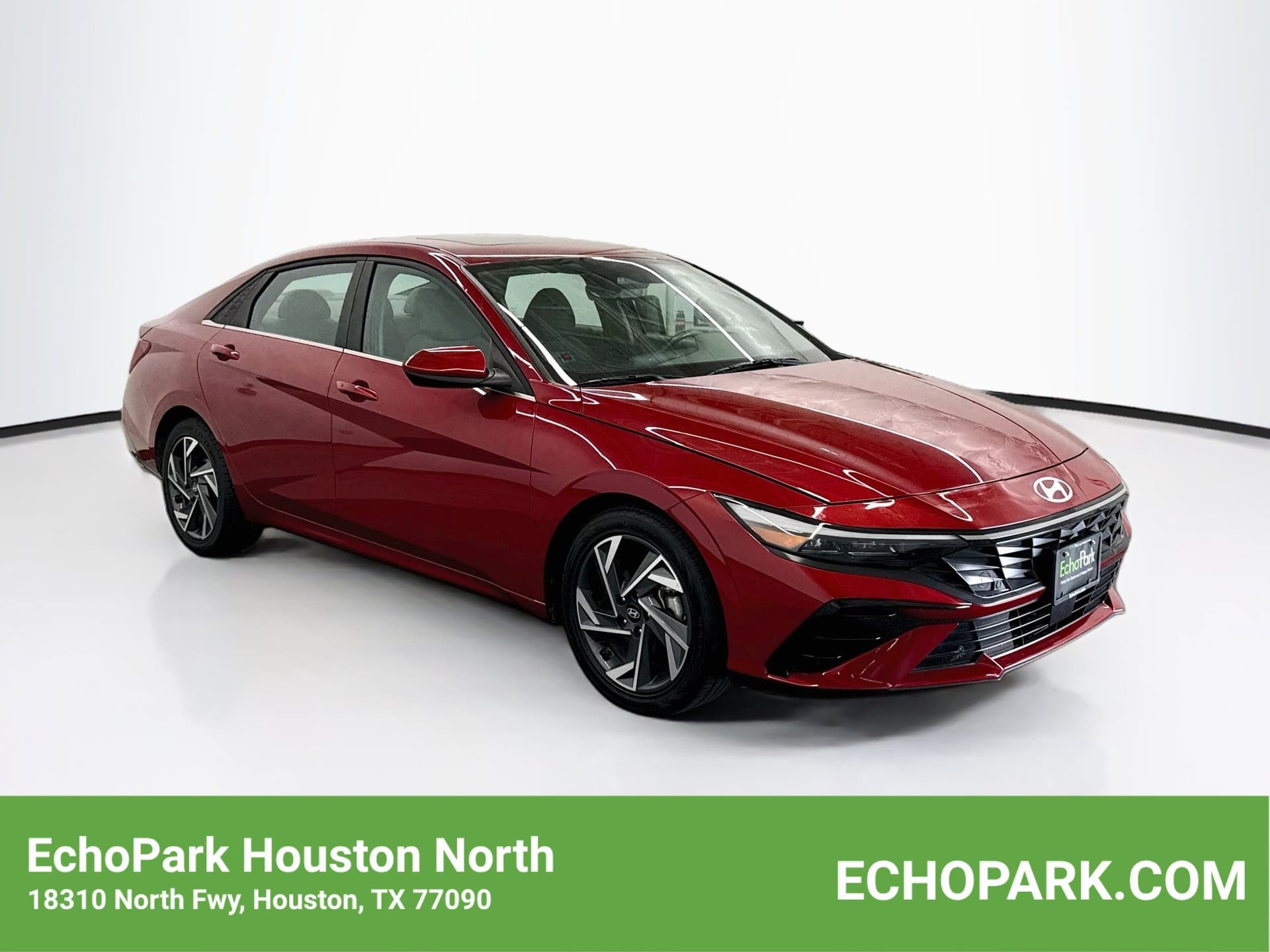2025 Hyundai Elantra SEL Convenience — photo 1 of 30