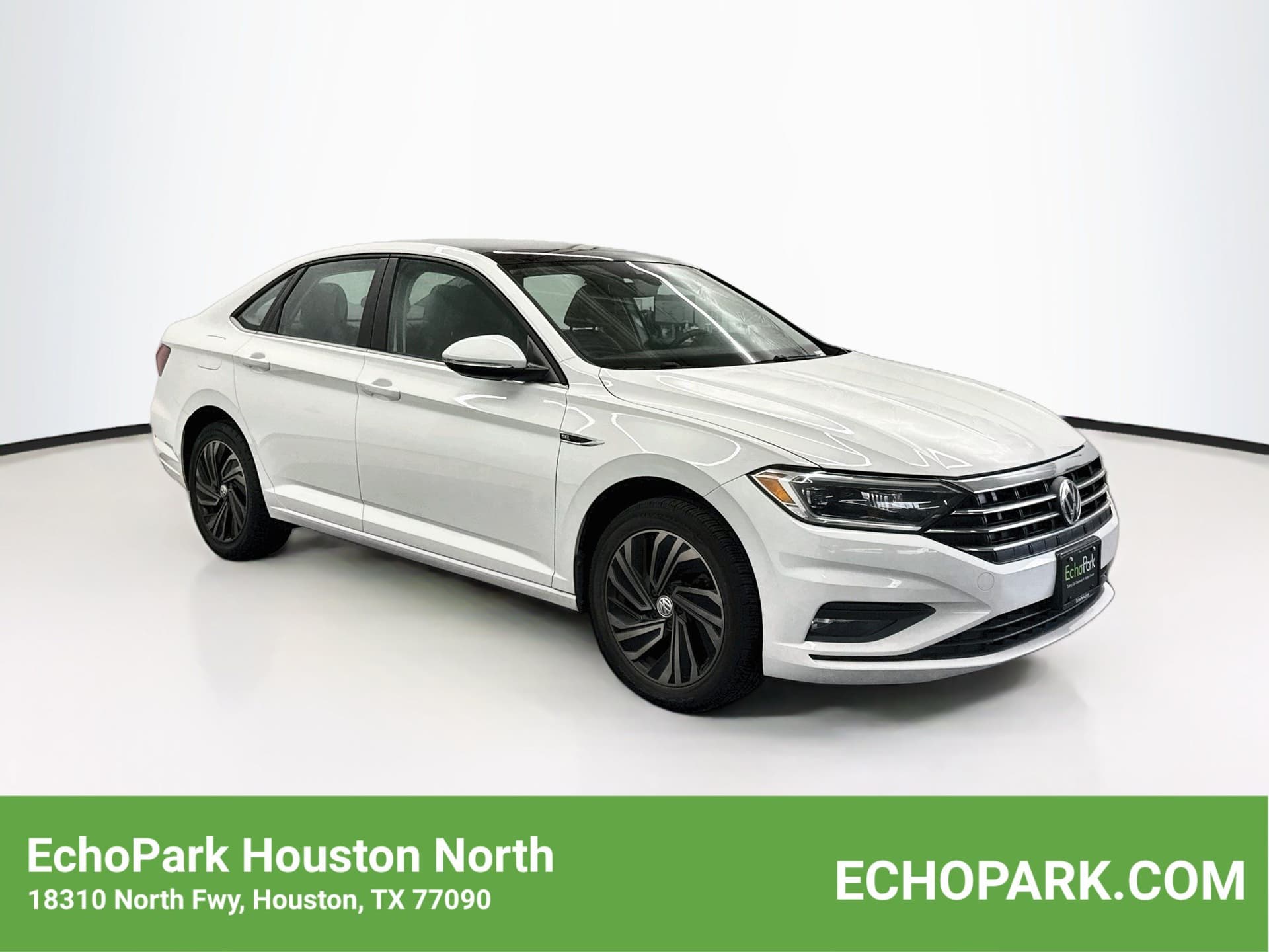 2019 Volkswagen Jetta SEL Premium — photo 1 of 29